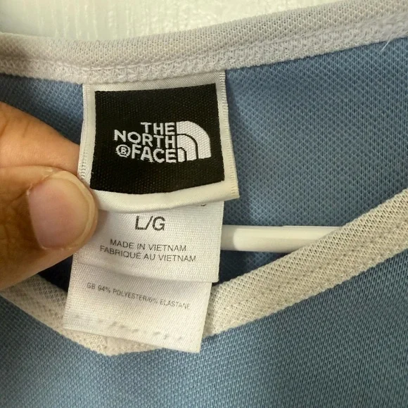 The North Face Gray and White Fitted Sleeveless Tank Top - Picture 5 of 7